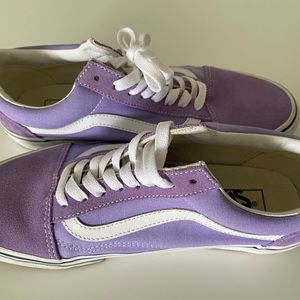 Vans!!